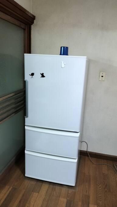 滝が見える半露天x自動麻雀卓x12時チェクイン後すぐにbbq可x最大14名xペット可 Mino